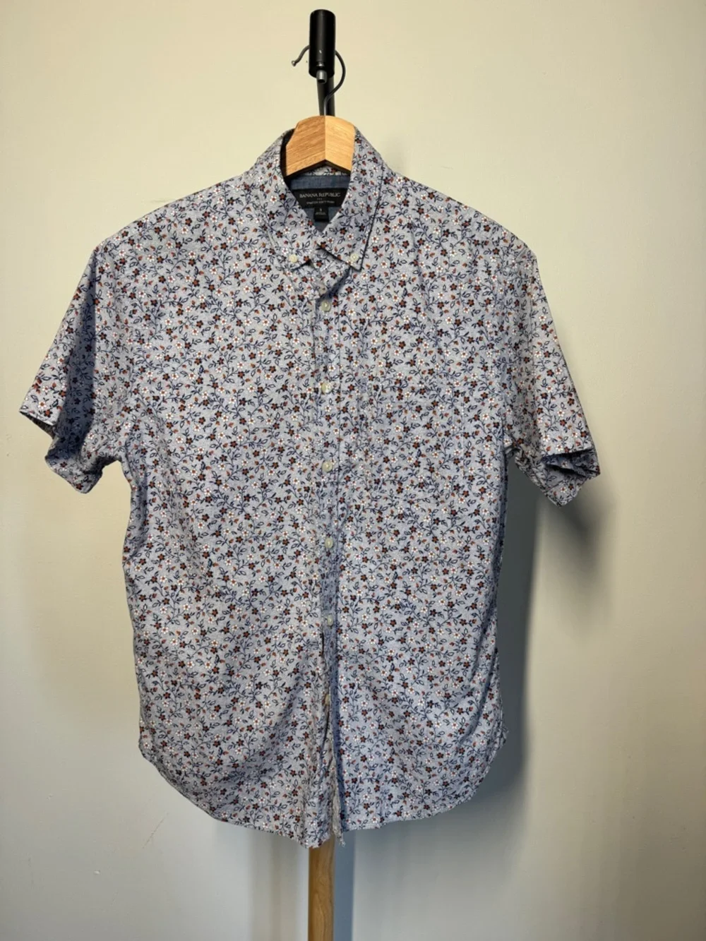 Banana Republic Light Blue Floral Button-Down Shirt